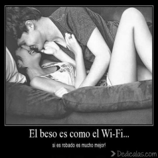 imagenes de parejas enamoradas besandose