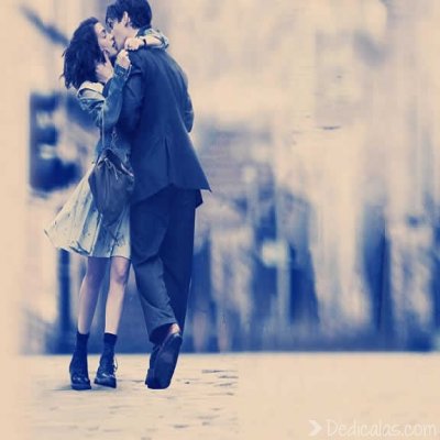 cada beso tuyo me hace volar