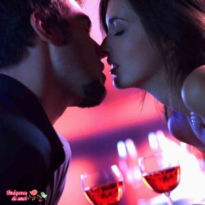 imagenes de parejas besandose 15