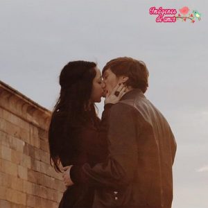 imagenes de parejas besandose